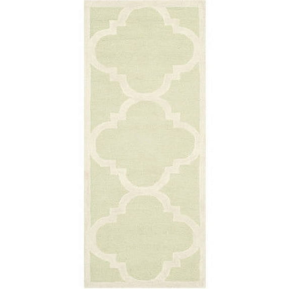 SAFAVIEH Cambridge Justine Geometric Quatrefoil Wool Runner Rug, Light Green/Ivory, 2'6" x 10'