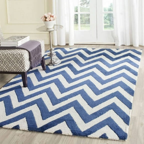 SAFAVIEH Cambridge Kaitlyn Zig Zag Stripes Wool Area Rug, Navy/Ivory, 6' x 9'