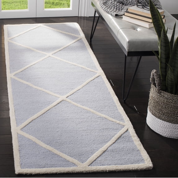 SAFAVIEH Cambridge Kennedy Geometric Diamonds Wool Runner Rug, Light Blue/Ivory, 2'6" x 8'
