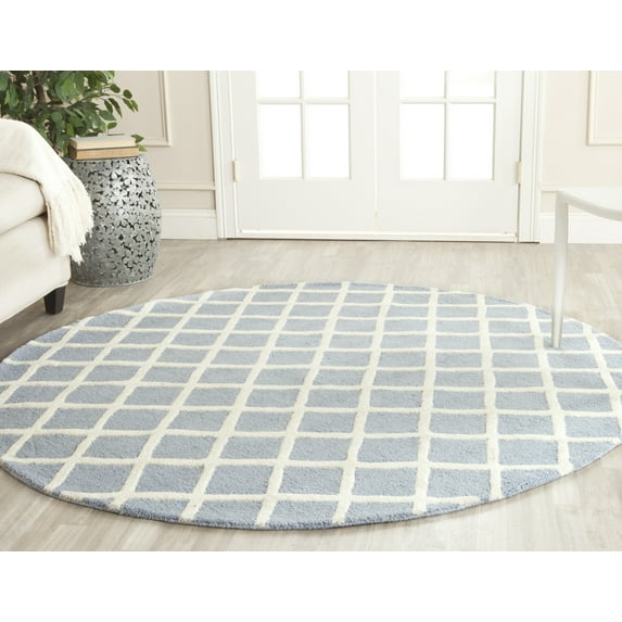 SAFAVIEH Cambridge Kenneth Geometric Wool Area Rug, Light Blue/Ivory, 6' x 6' Round