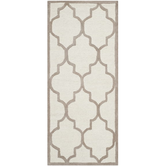 SAFAVIEH Cambridge Kevin Geometric Wool Runner Rug, Ivory/Beige, 2'6" x 6'