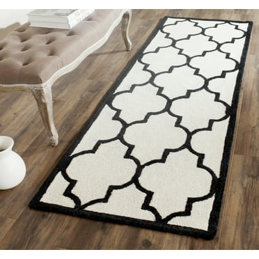 SAFAVIEH Cambridge Kevin Geometric Wool Runner Rug, Ivory/Black, 2'6" x 6'