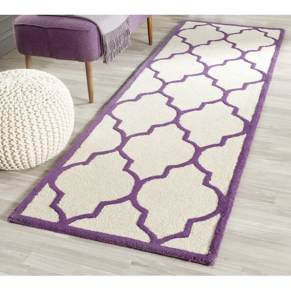 SAFAVIEH Cambridge Kevin Geometric Wool Runner Rug, Ivory/Purple, 2'6" x 6'