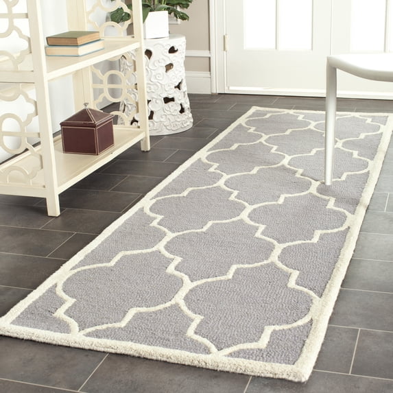 SAFAVIEH Cambridge Kevin Geometric Wool Runner Rug, Silver/Ivory, 2'6" x 22'