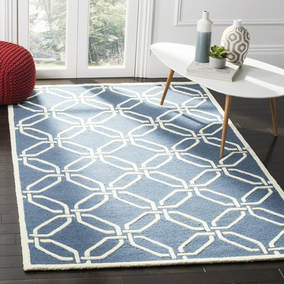SAFAVIEH Cambridge Kierra Geometric Wool Area Rug, Navy/Ivory, 5' x 8'