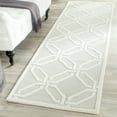 thumbnail image 1 of SAFAVIEH Cambridge Kierra Geometric Wool Runner Rug, Light Gray/Ivory, 2'6" x 8', 1 of 8