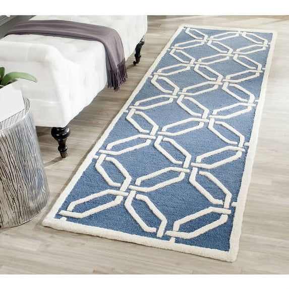 SAFAVIEH Cambridge Kierra Geometric Wool Runner Rug, Navy/Ivory, 2'6" x 8'