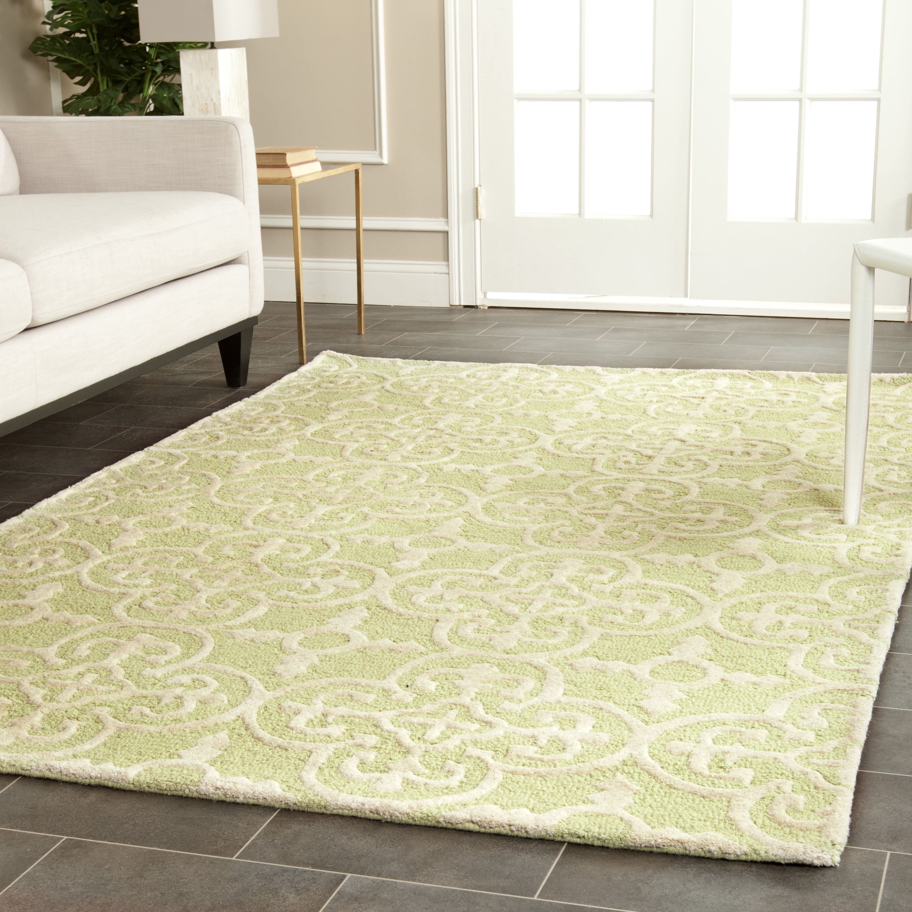 SAFAVIEH Cambridge Kimberly Geometric Wool Area Rug, Light Green/Ivory, 2'6" x 4'
