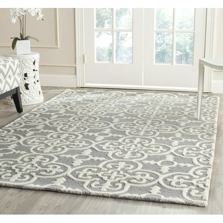 SAFAVIEH Cambridge Kimberly Geometric Wool Area Rug, Silver/Ivory, 8' x 10'