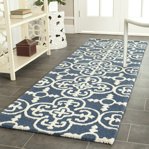 SAFAVIEH Cambridge Kimberly Geometric Wool Runner Rug, Navy/Ivory, 2'6" x 14'