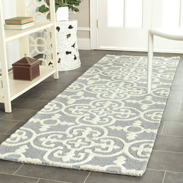 SAFAVIEH Cambridge Kimberly Geometric Wool Runner Rug, Silver/Ivory, 2'6" x 14'