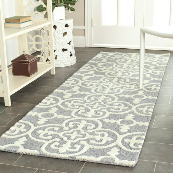 SAFAVIEH Cambridge Kimberly Geometric Wool Runner Rug, Silver/Ivory, 2'6" x 16'