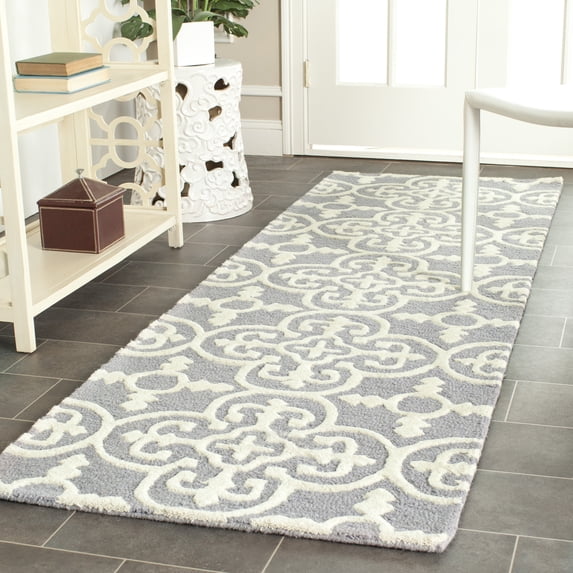 SAFAVIEH Cambridge Kimberly Geometric Wool Runner Rug, Silver/Ivory, 2'6" x 20'