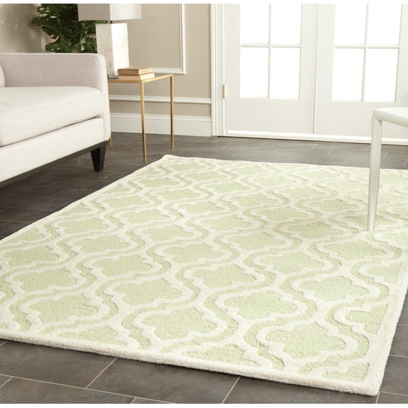 SAFAVIEH Cambridge Kirsten Geometric Wool Area Rug, Light Green/Ivory, 5' x 8'