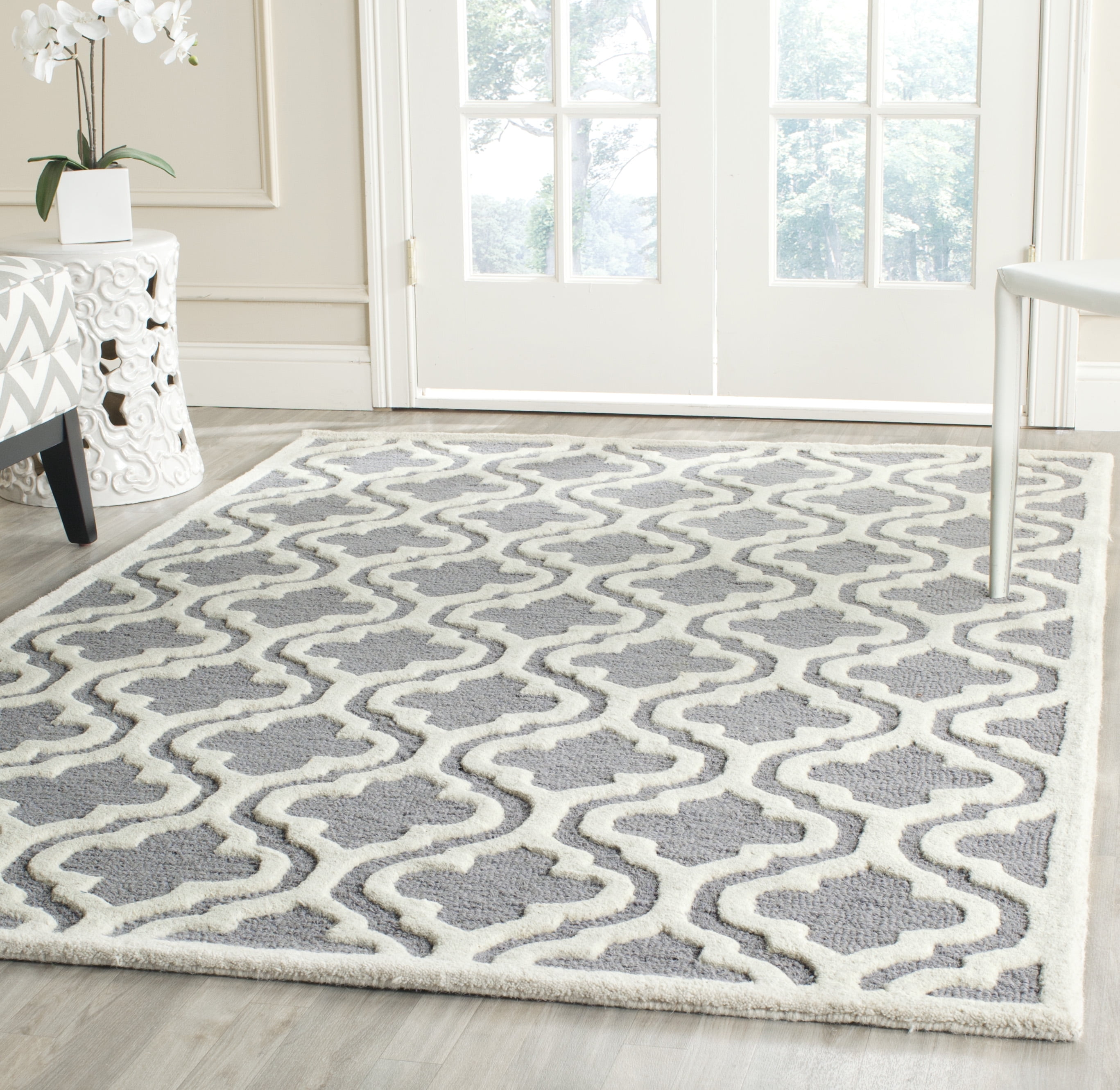 Silver and Ivory 9' x 12' Hand-Tufted Wool Rectangular Rug