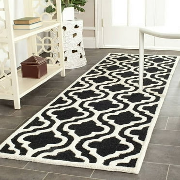 SAFAVIEH Cambridge Kirsten Geometric Wool Runner Rug, Black/Ivory, 2'6" x 12'