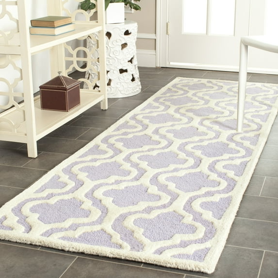 SAFAVIEH Cambridge Kirsten Geometric Wool Runner Rug, Lavender/Ivory, 2'6" x 8'