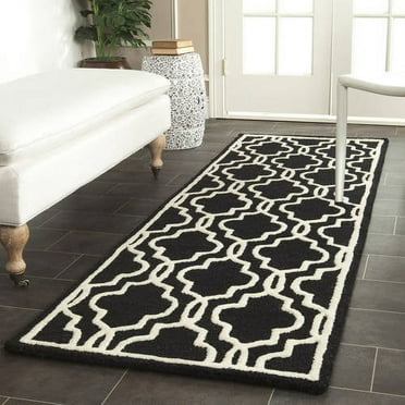 SAFAVIEH Cambridge Kyle Geometric Wool Runner Rug, Black/Ivory, 2'6" x 12'