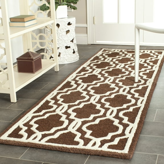 SAFAVIEH Cambridge Kyle Geometric Wool Runner Rug, Dark Brown/Ivory, 2'6" x 6'