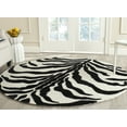 thumbnail image 1 of SAFAVIEH Cambridge Leah Geometric Wool Area Rug, Ivory/Black, 6' x 6' Round, 1 of 7