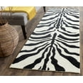 thumbnail image 1 of SAFAVIEH Cambridge Leah Geometric Wool Runner Rug, Ivory/Black, 2'6" x 8', 1 of 7