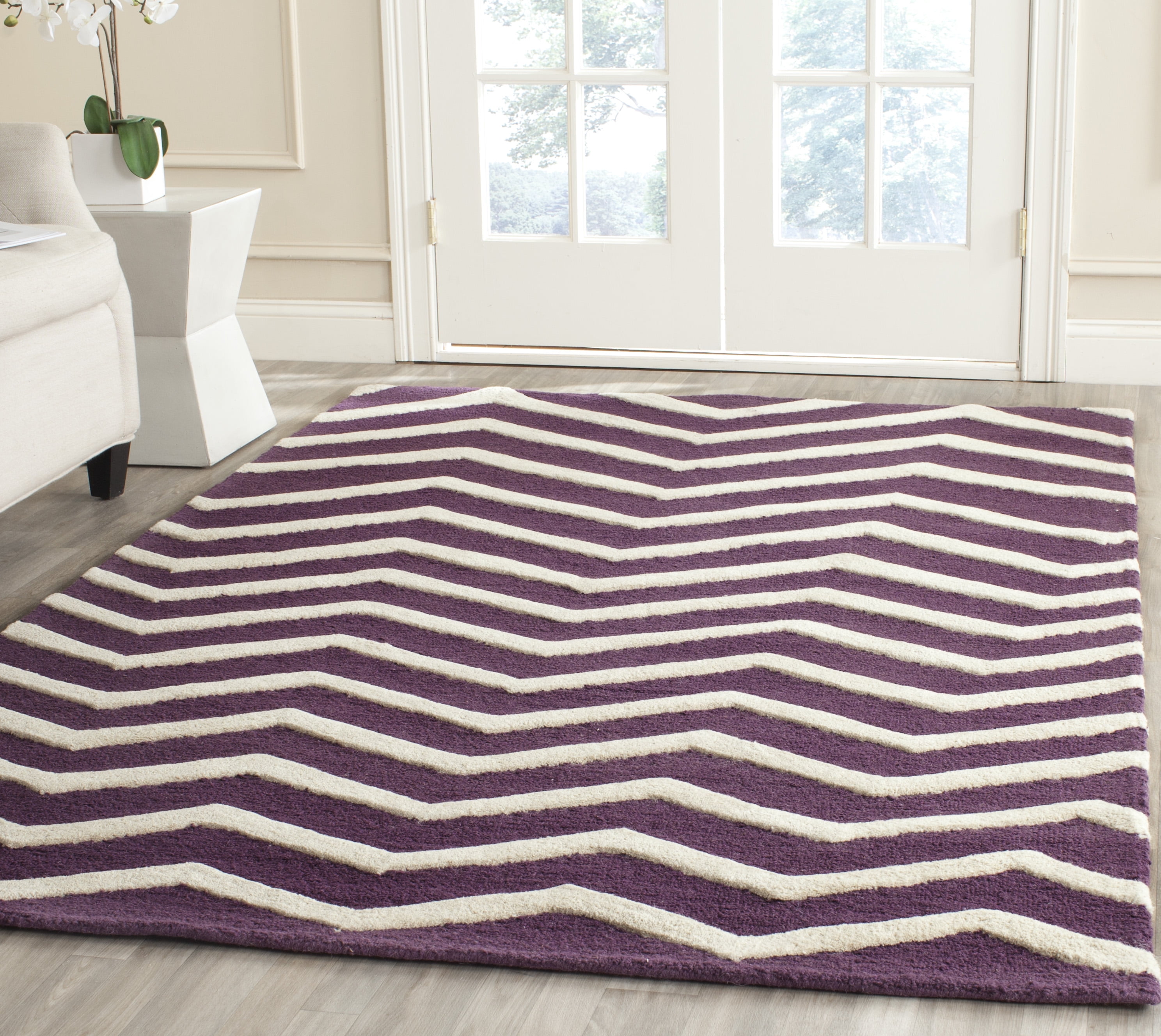 SAFAVIEH Cambridge Leon Geometric Wool Area Rug, Purple/Ivory, 6' x 9'