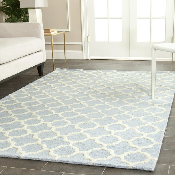 SAFAVIEH Cambridge Leonard Geometric Wool Area Rug, Light Blue/Ivory, 4' x 4' Square