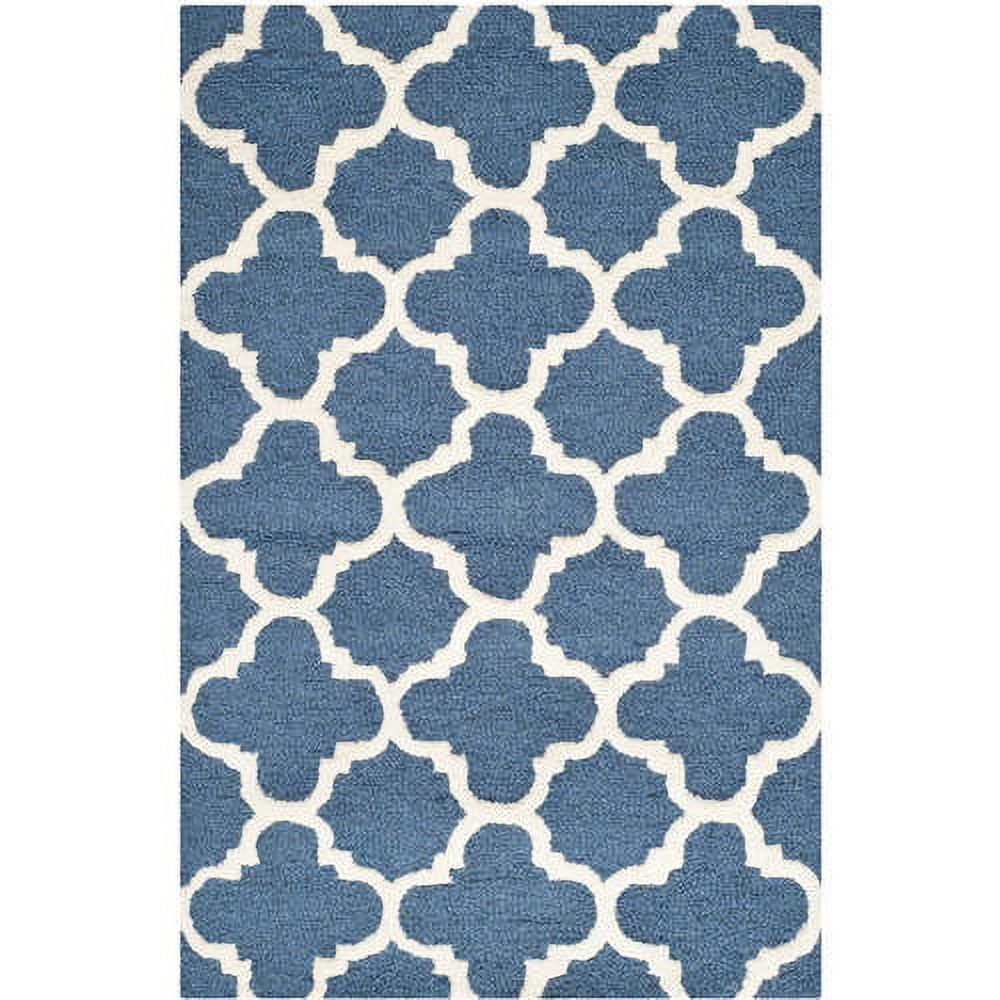 Hand-Tufted Navy & Ivory Wool Rectangular Area Rug, 2'6" x 4'