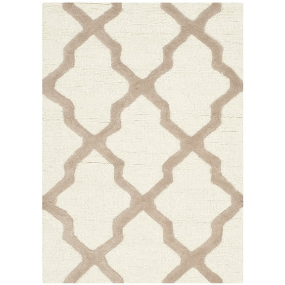 SAFAVIEH Cambridge Liam Geometric Wool Area Rug, Ivory/Beige, 2'6" x 4'