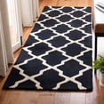 thumbnail image 1 of SAFAVIEH Cambridge Liam Geometric Wool Runner Rug, Black/Ivory, 2'6" x 6', 1 of 8