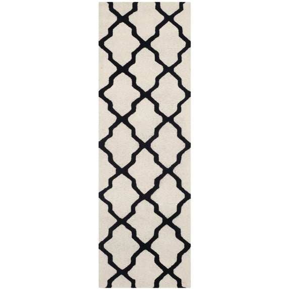 SAFAVIEH Cambridge Liam Geometric Wool Runner Rug, Ivory/Black, 2'6" x 8'
