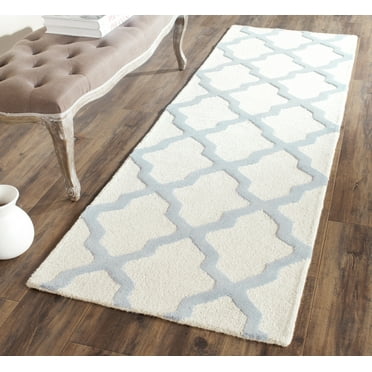 SAFAVIEH Cambridge Liam Geometric Wool Runner Rug, Ivory/Light Blue, 2'6" x 10'