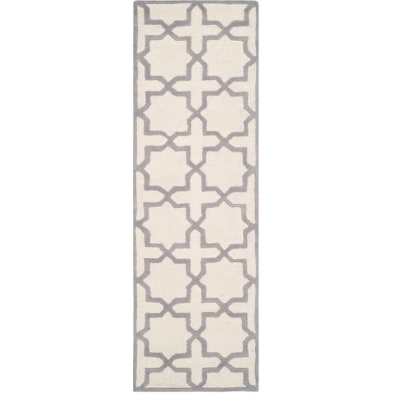 SAFAVIEH Cambridge Liz Geometric Wool Runner Rug, Ivory/Silver, 2'6" x 8'