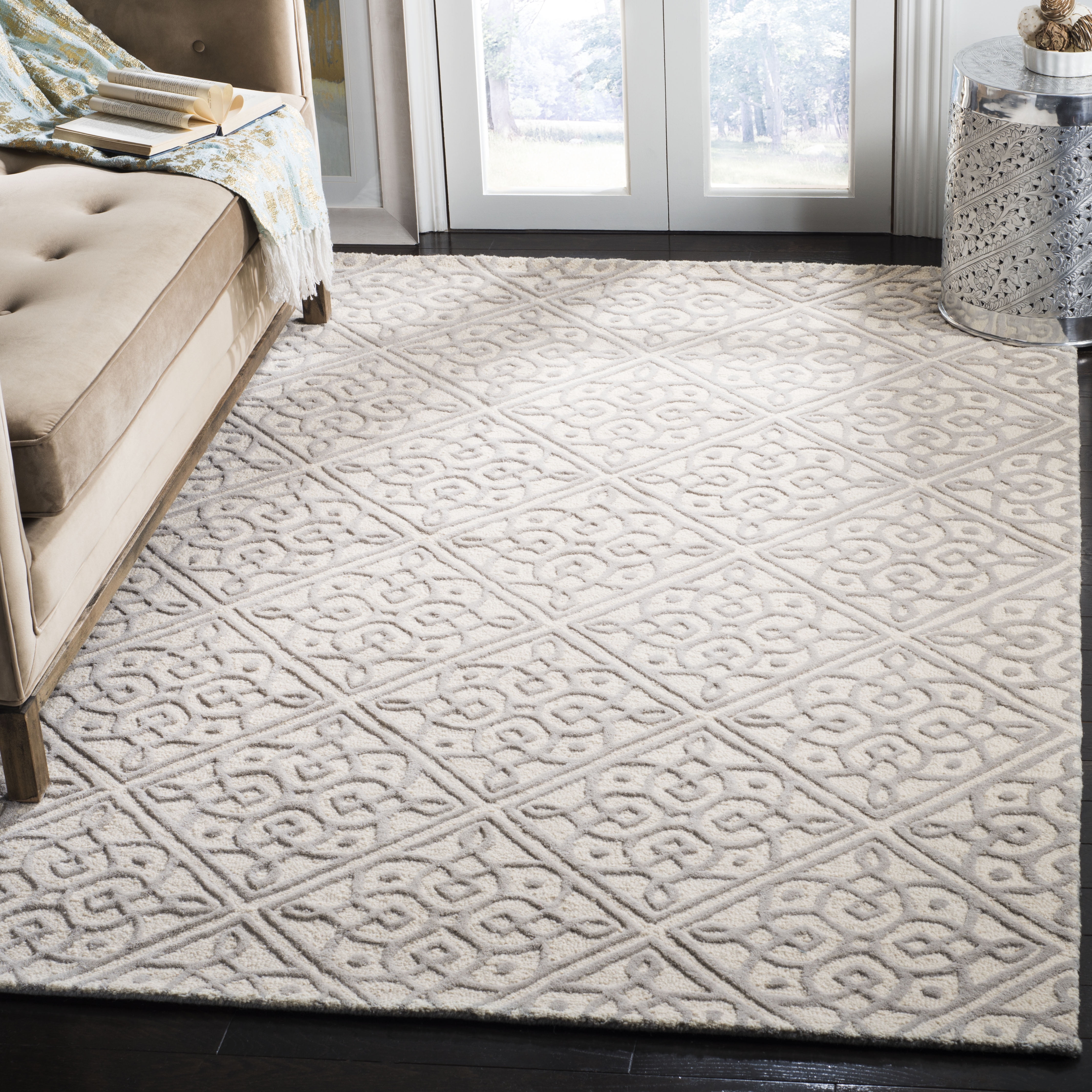 SAFAVIEH Cambridge Mirko Geometric Wool Area Rug, Ivory/Gray, 3' x 5'