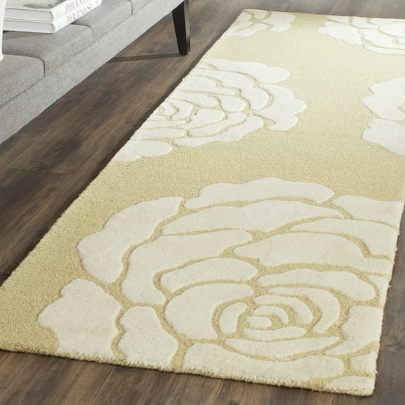 SAFAVIEH Cambridge Permelia Geometric Wool Runner Rug, Light Gold/Ivory, 2'6" x 8'