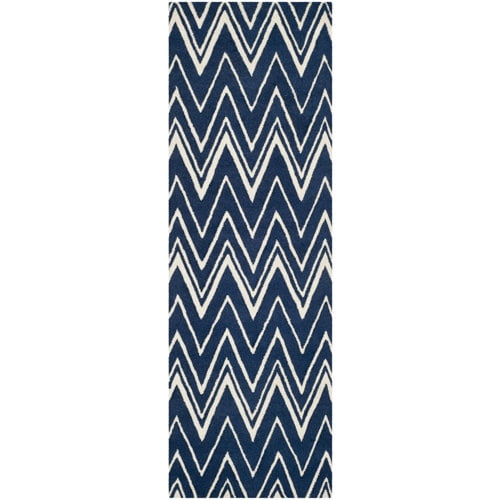 SAFAVIEH Cambridge Sam Geometric Wool Runner Rug, Navy/Ivory, 2'6" x 6'