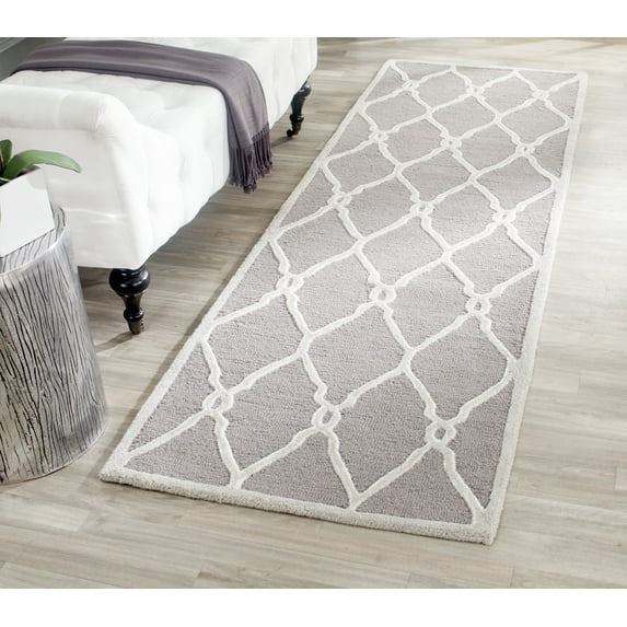 SAFAVIEH Cambridge Selwyn Geometric Wool Runner Rug, Dark Gray/Ivory, 2'6" x 6'