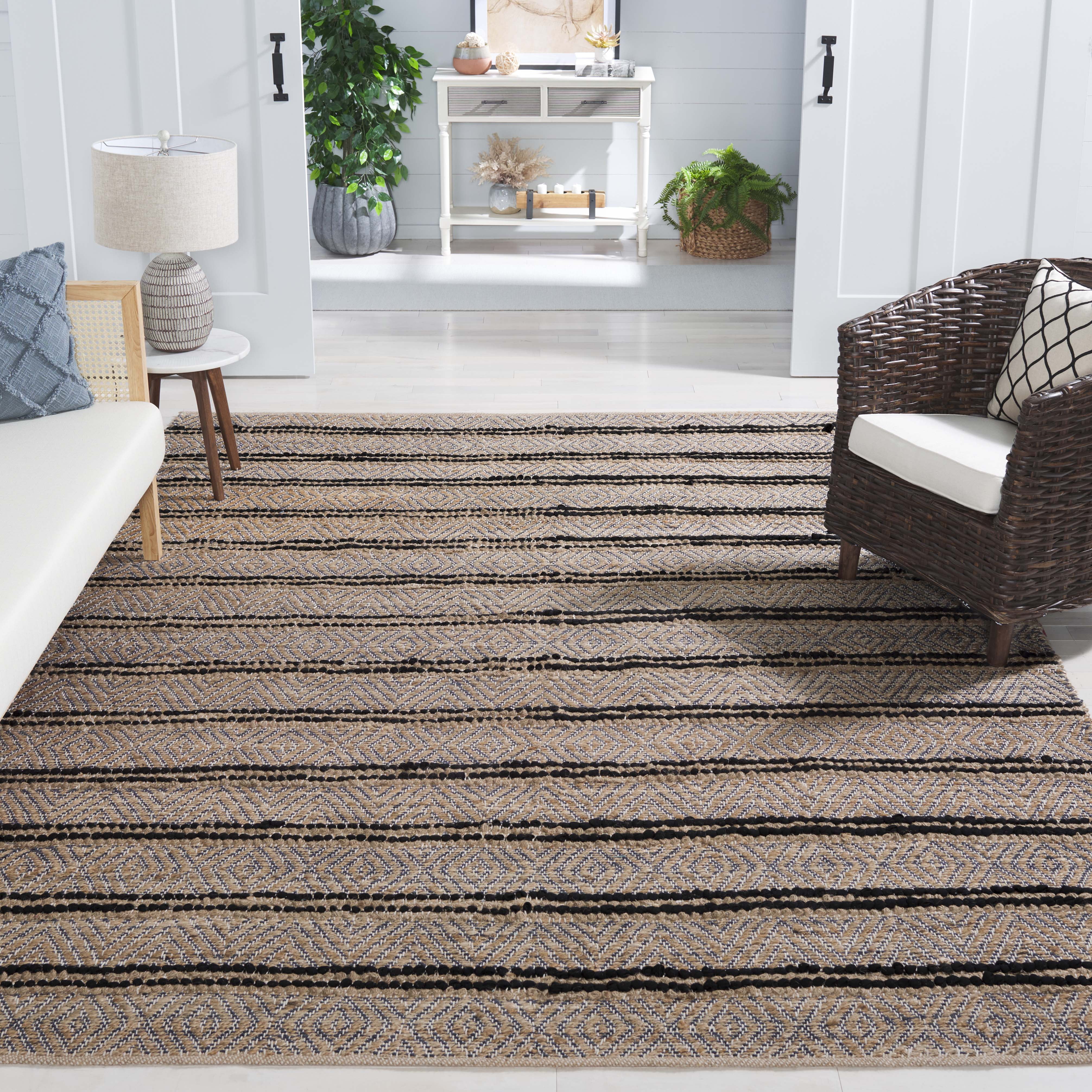 SAFAVIEH Cape Cod Antonio Striped Area Rug, Black/Natural, 6' x 6' Square