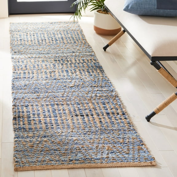 SAFAVIEH Cape Cod Gladwyn Geometric Runner Rug, Natural/Blue, 2'3" x 12'