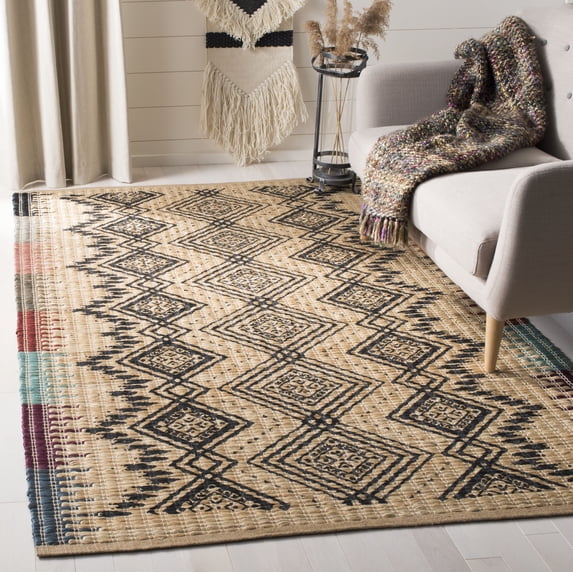 SAFAVIEH Cape Cod Isidora Geometric Area Rug, Natural/Black, 6' x 6' Square