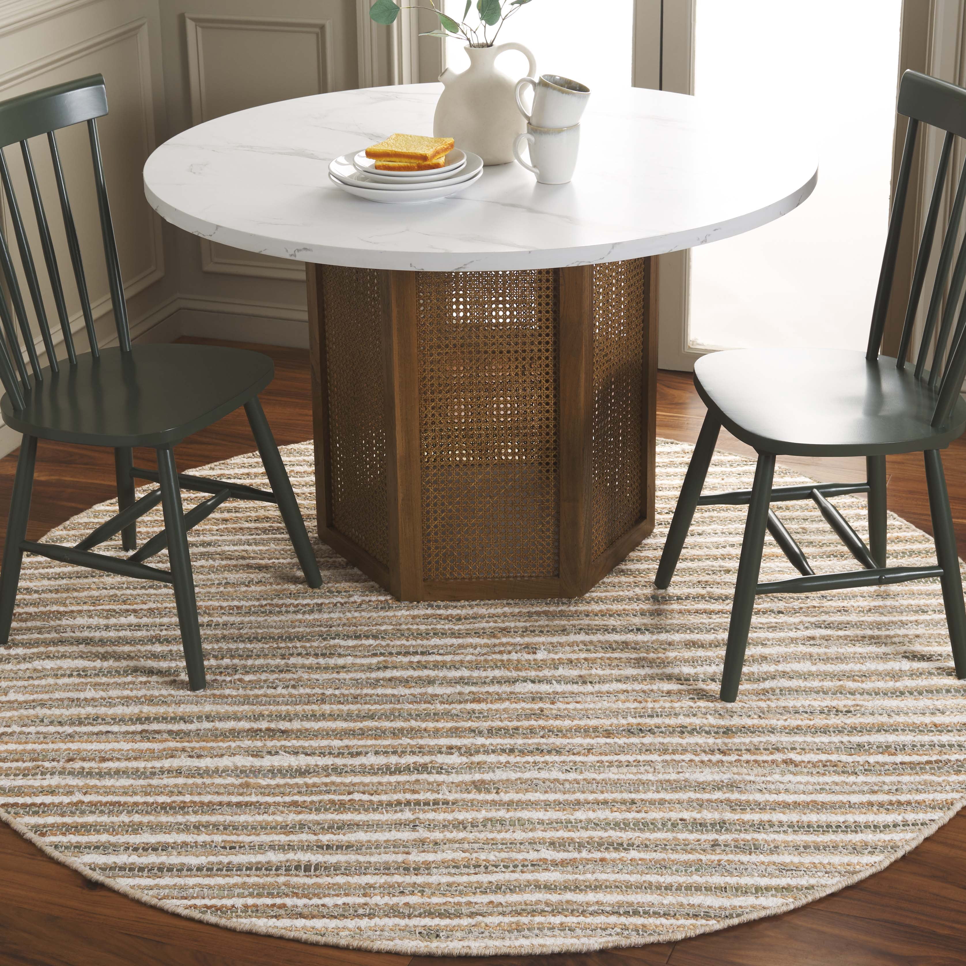 SAFAVIEH Cape Cod Jacinth Striped Area Rug, Natural/Green, 6' x 6' Round