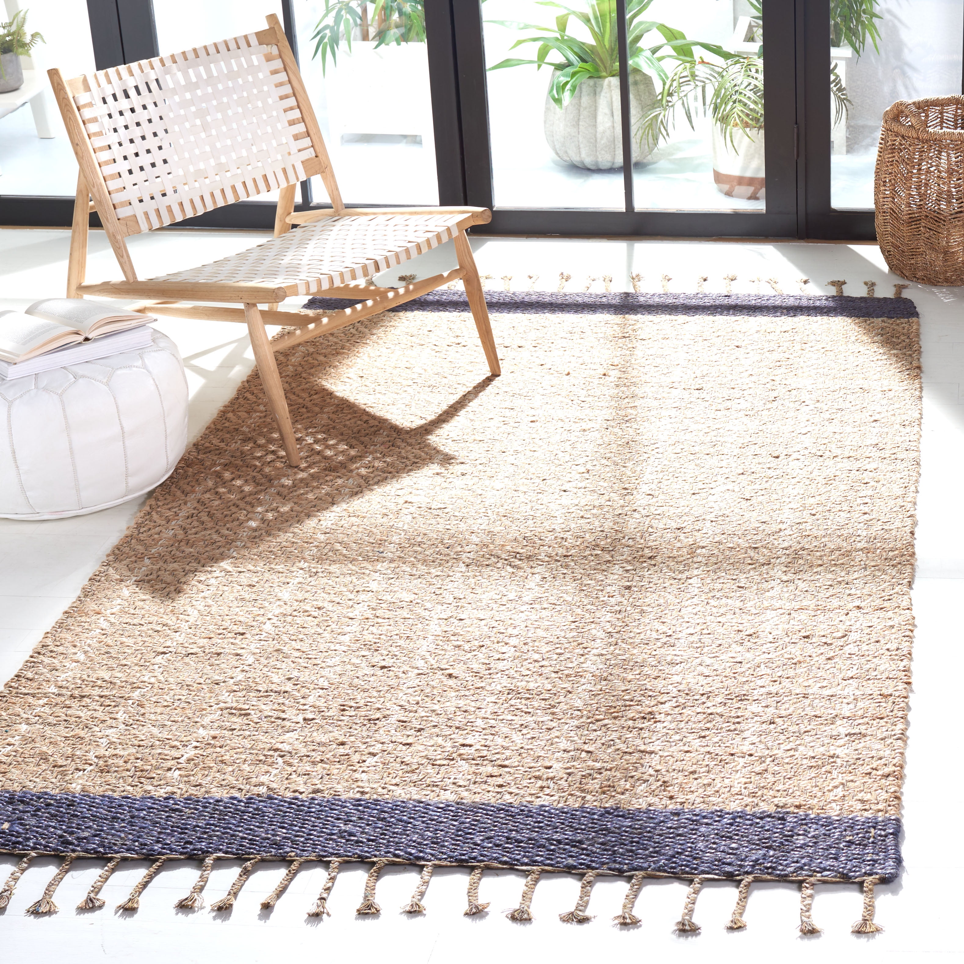 SAFAVIEH Cape Cod Kristen Distressed Area Rug, Natural/Purple, 8' x 10'