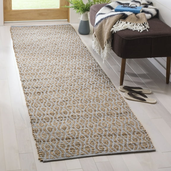 SAFAVIEH Cape Cod Lynwood Geometric Runner Rug, Silver/Natural, 2'3" x 8'