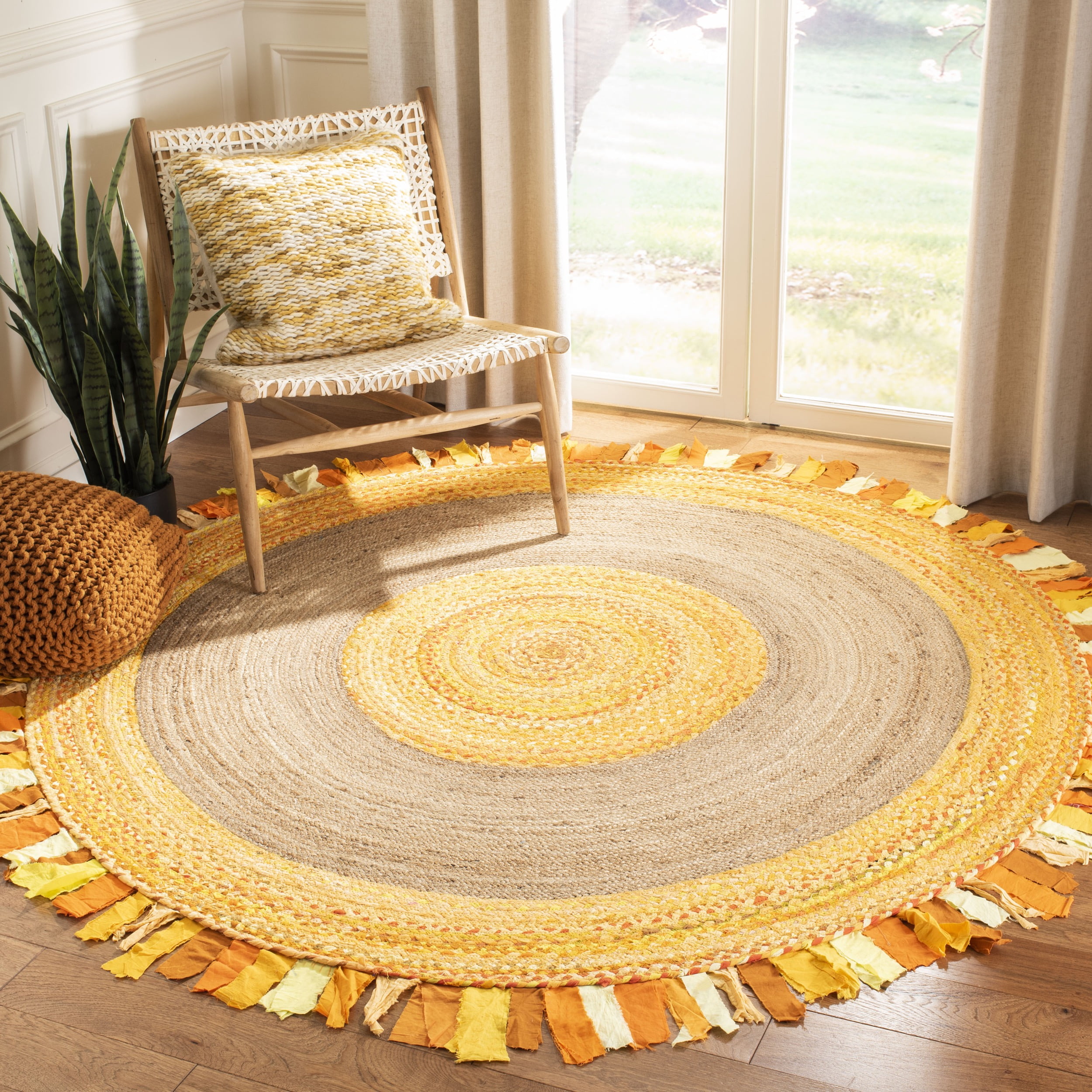 SAFAVIEH Cape Cod Susan Braided with Fringe Area Rug, 6' x 6' Round,  Gold/Natural 