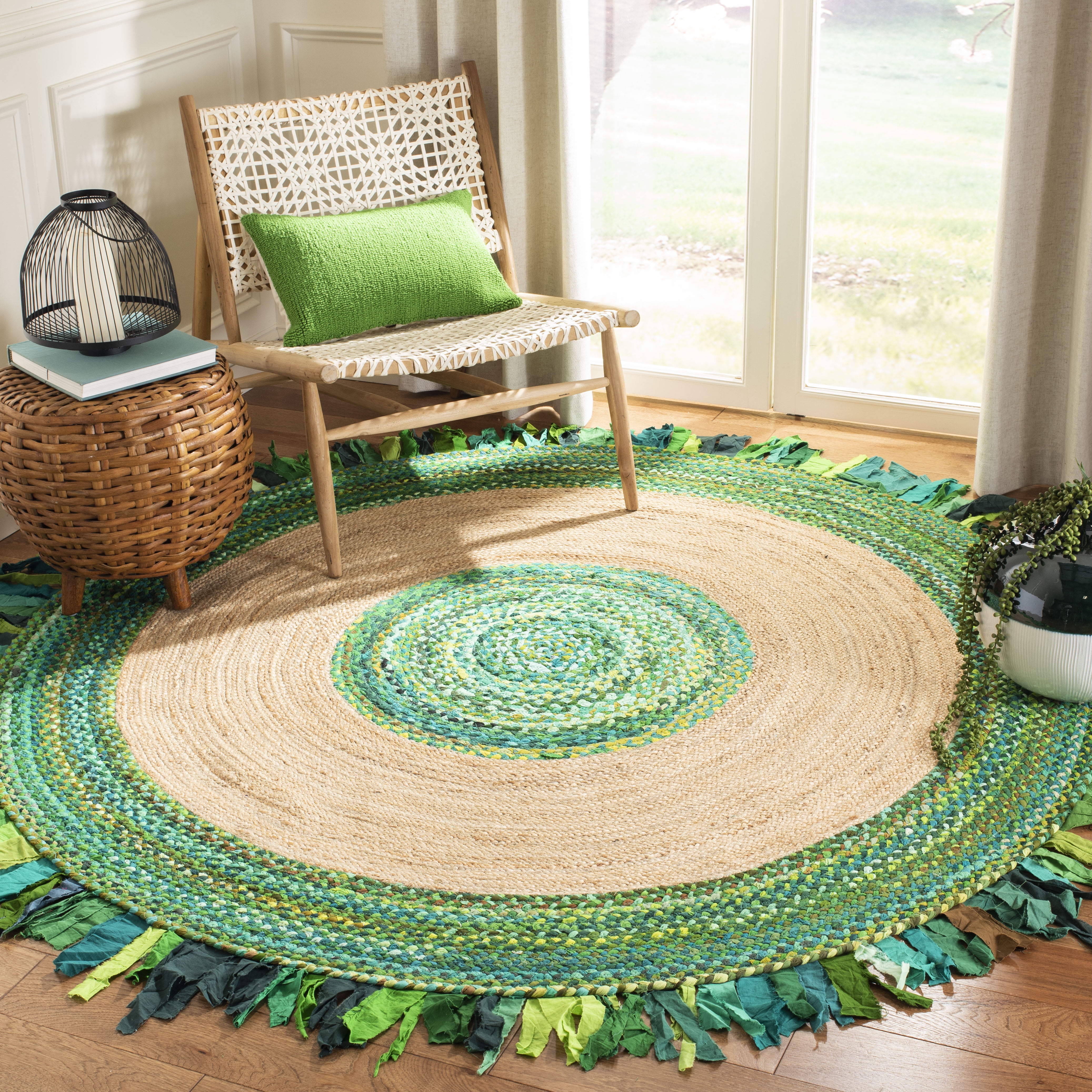 SAFAVIEH Cape Cod Susan Striped Area Rug, Green/Natural, 4' x 4' Round