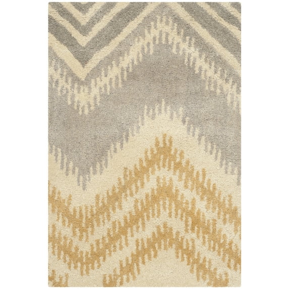 SAFAVIEH Capri Robynne Chevron Wool Area Rug, Grey/Gold, 2' x 3'