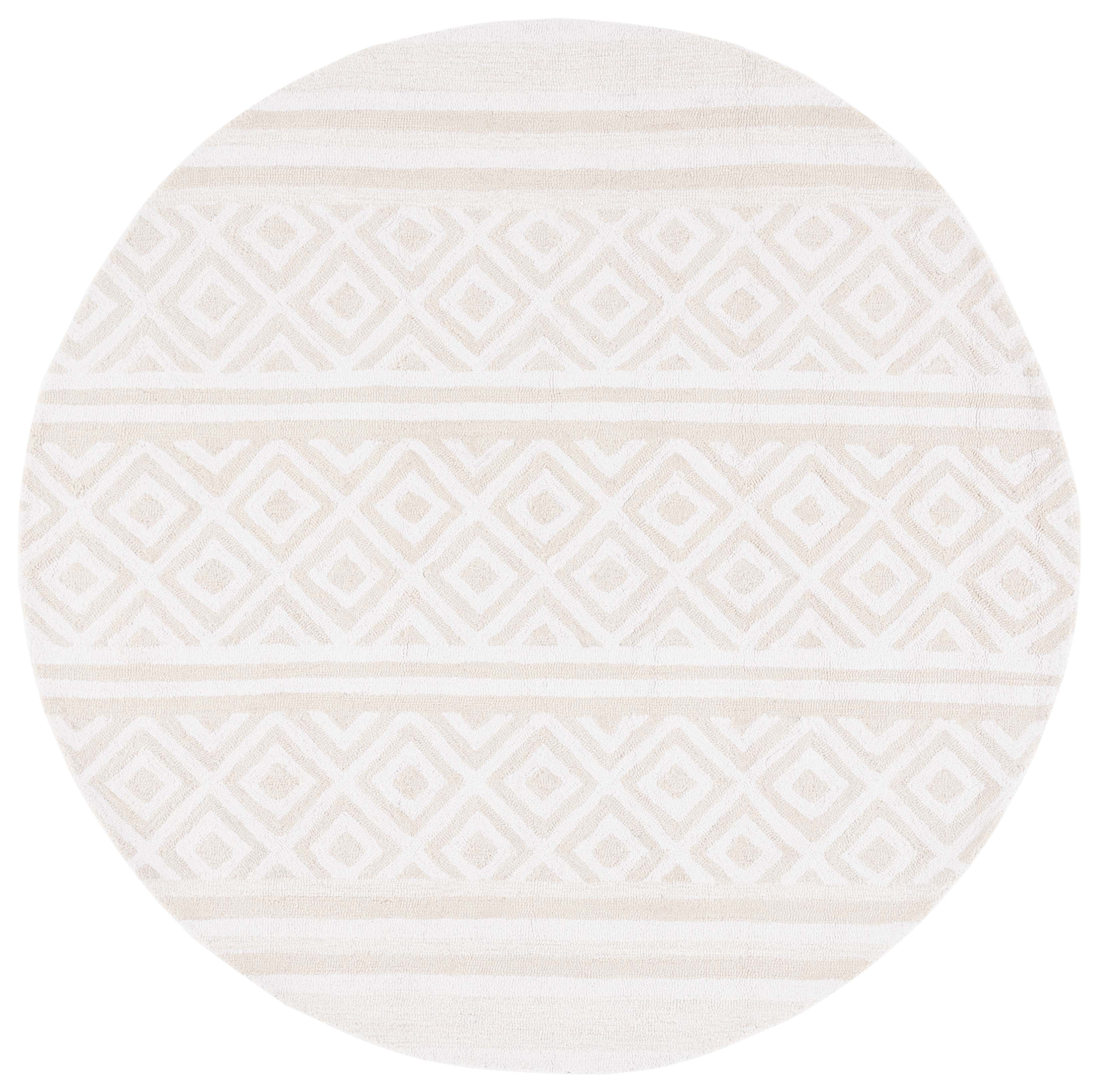 SAFAVIEH Capri Corinna Southwestern Area Rug, Ivory/Beige, 6' x 6' Round