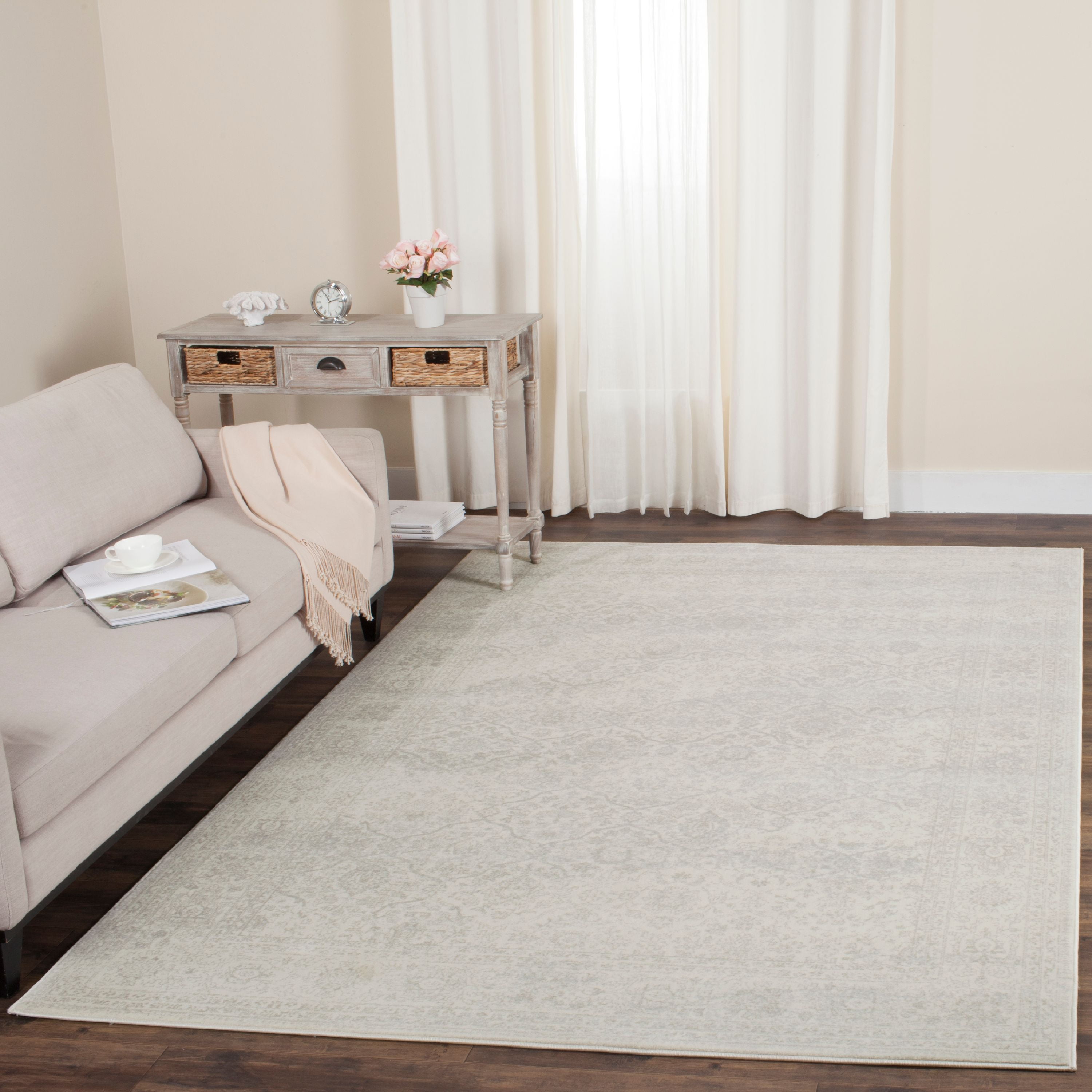 Safavieh Carnegie Cream and Light Grey Vintage Area Rug