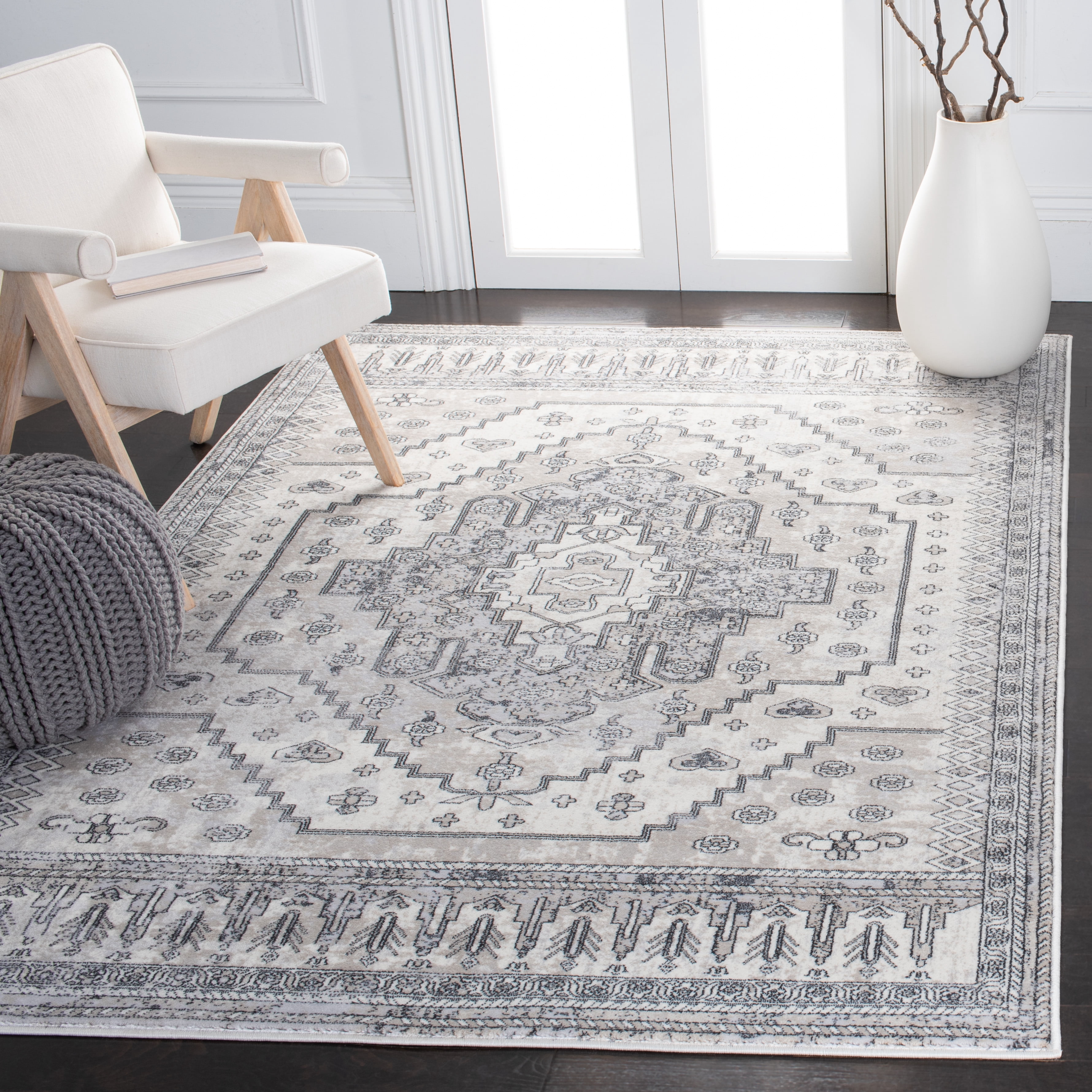 SAFAVIEH Carnegie Stojan Tribal Area Rug, Ivory/Gray, 6'7" x 9'2"