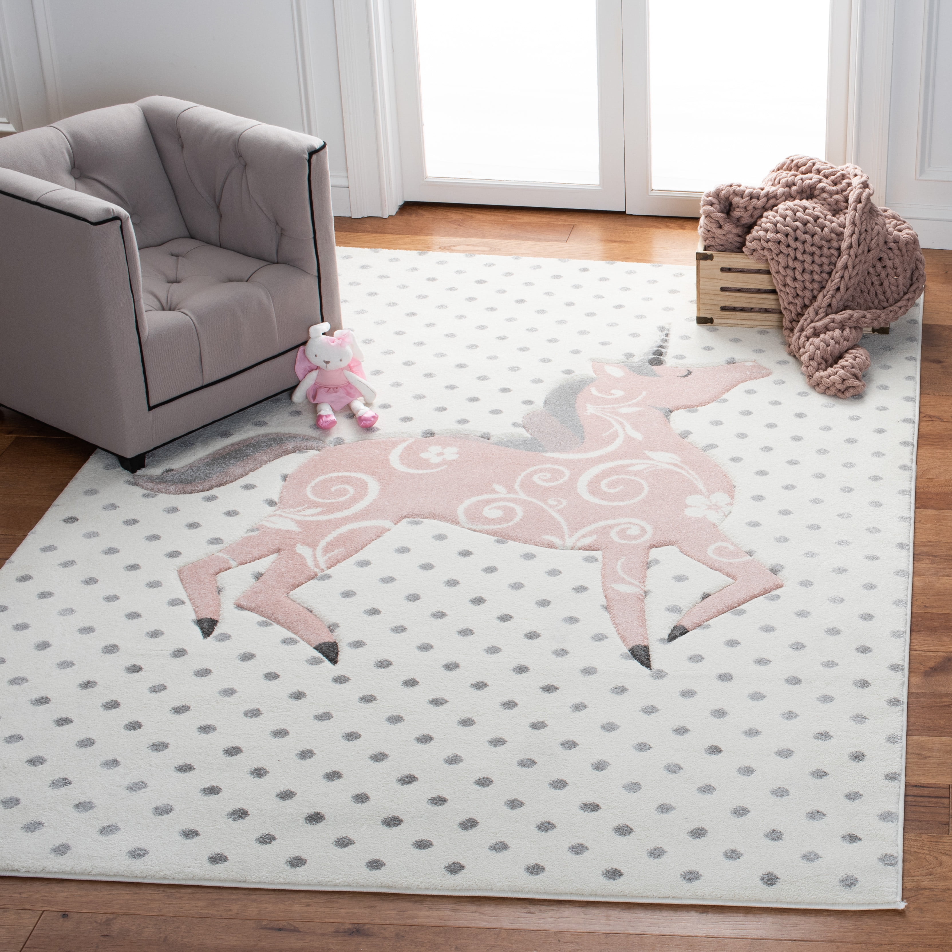 Carousel Kids 4' x 6' Grey Ivory Pink Synthetic Area Rug